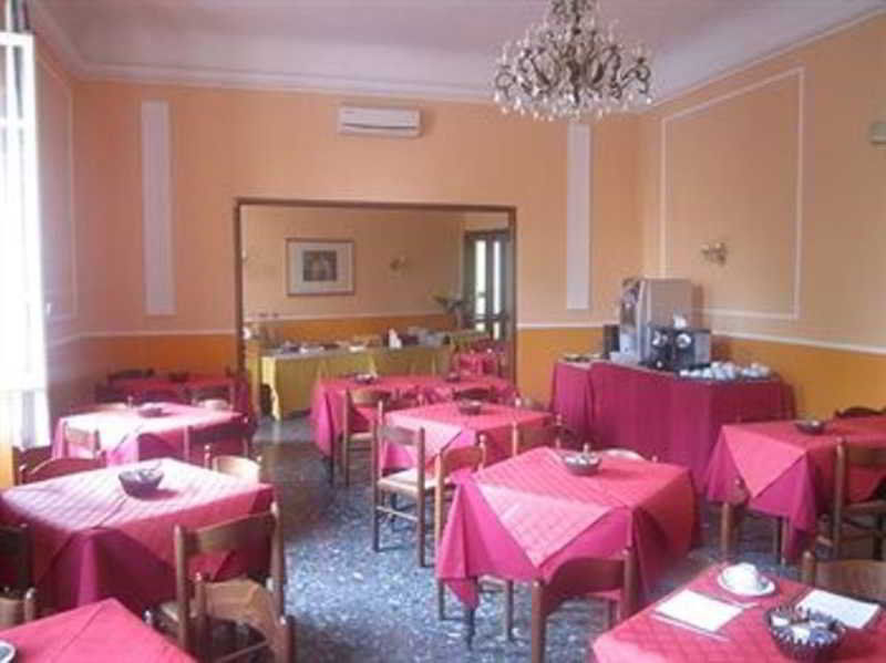 Hotel Benvenuti Florens Exteriör bild