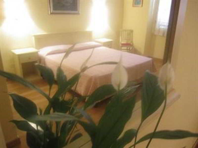Hotel Benvenuti Florens Exteriör bild