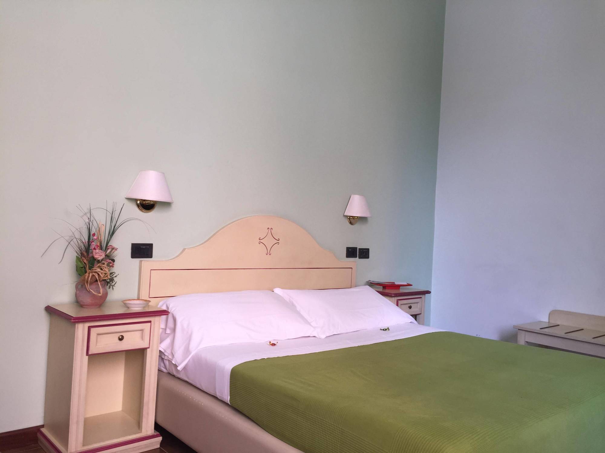 Hotel Benvenuti Florens Exteriör bild